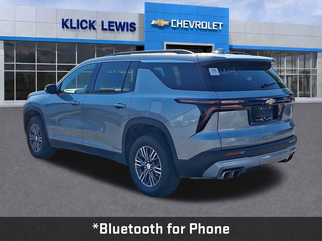 Used 2024 Chevrolet Traverse LT AWD/4WD image 5