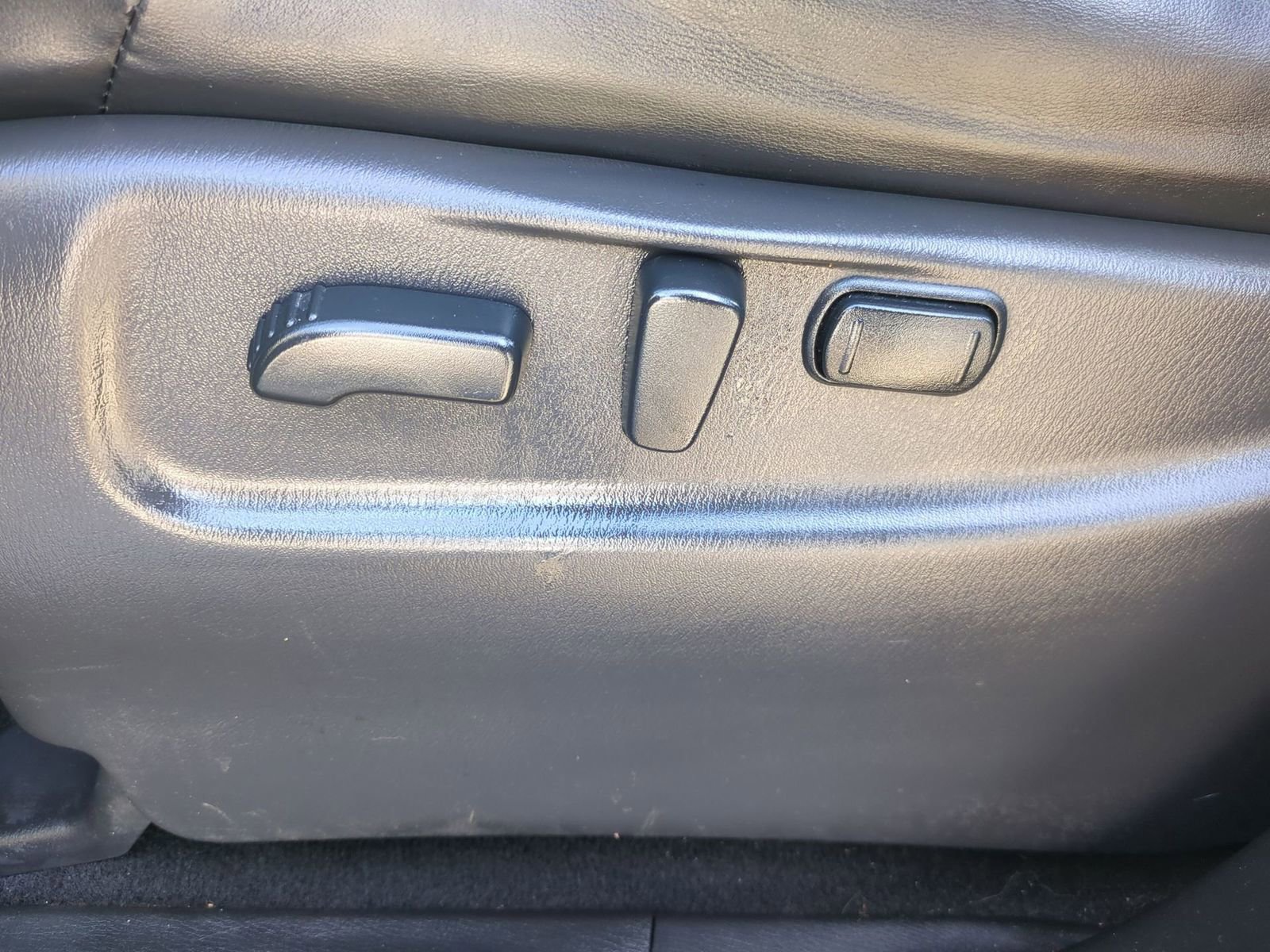 Used 2019 Nissan Armada Platinum image 15