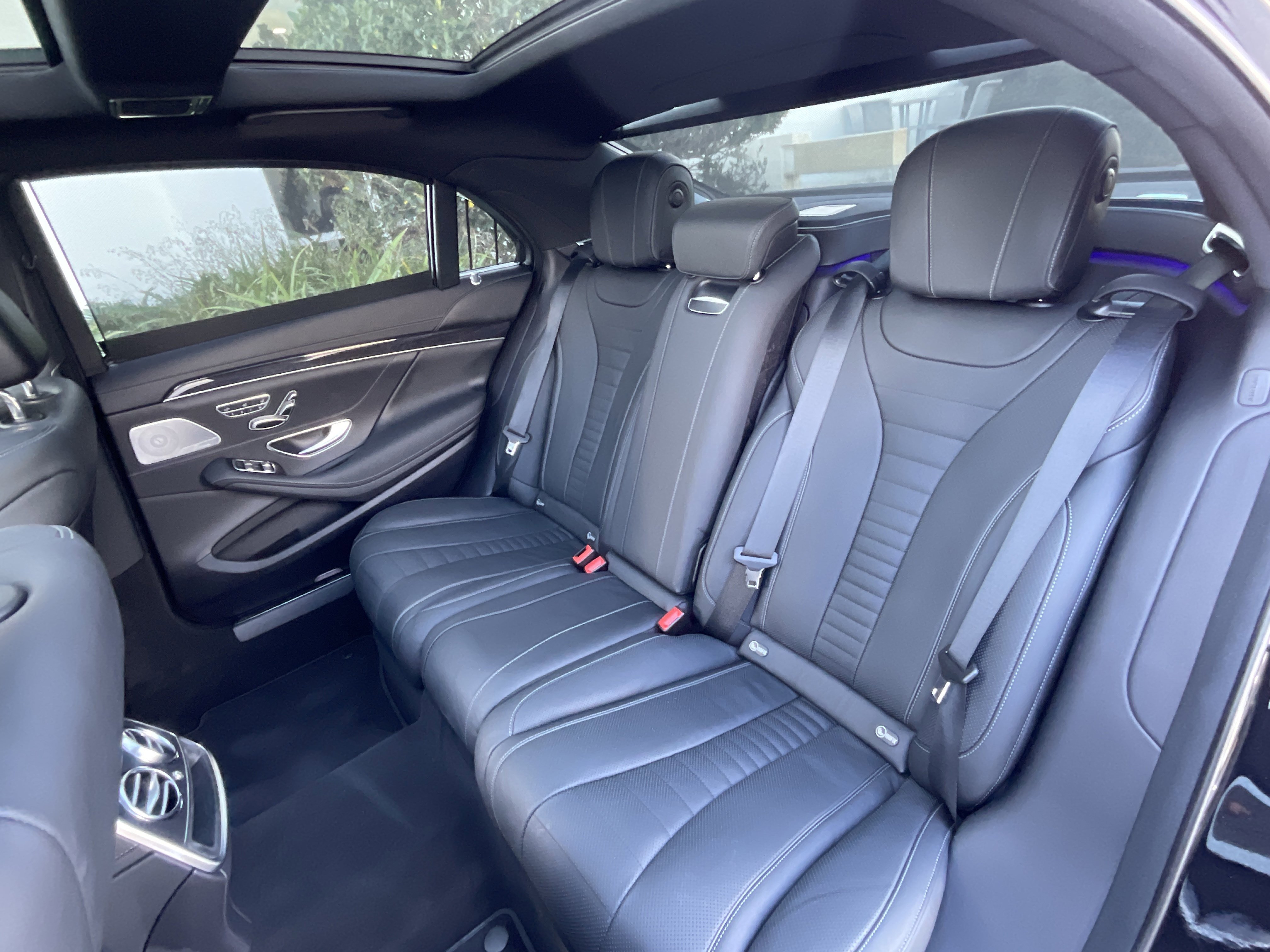 Used 2020 Mercedes-Benz S 560 Sedan image 28