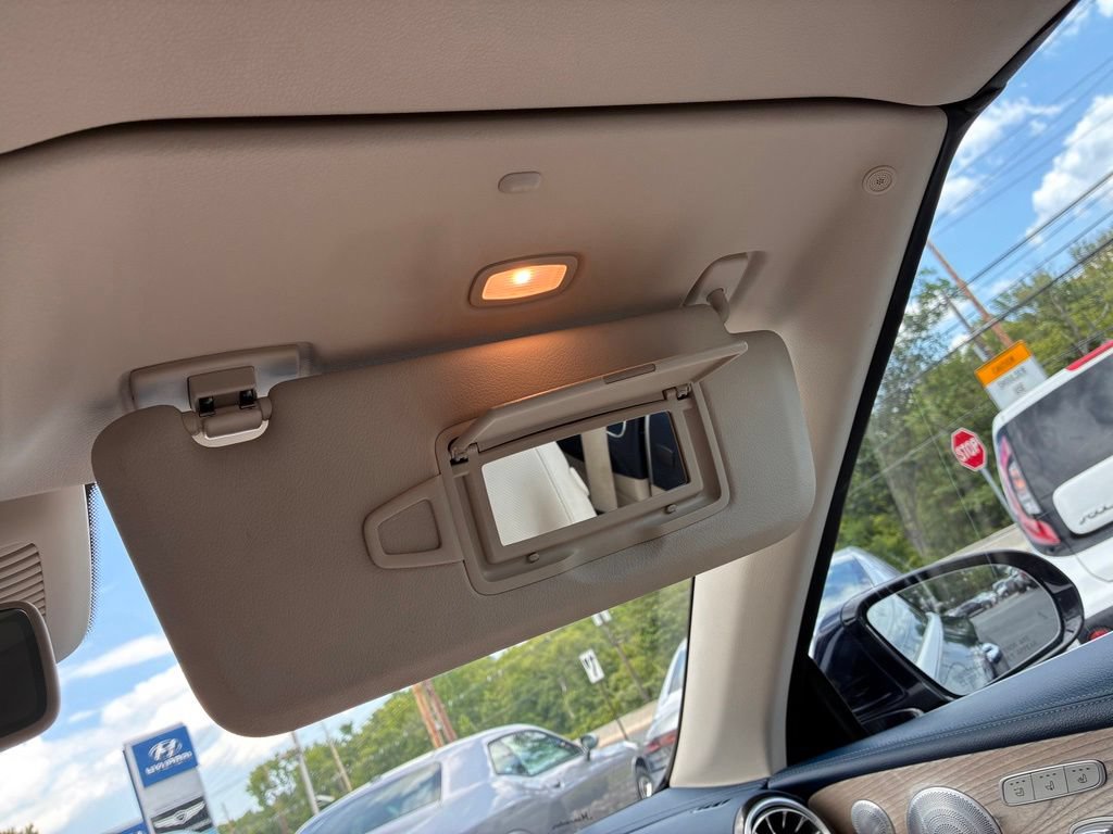 Used 2020 Mercedes-Benz E 450 4MATIC Cabriolet image 46