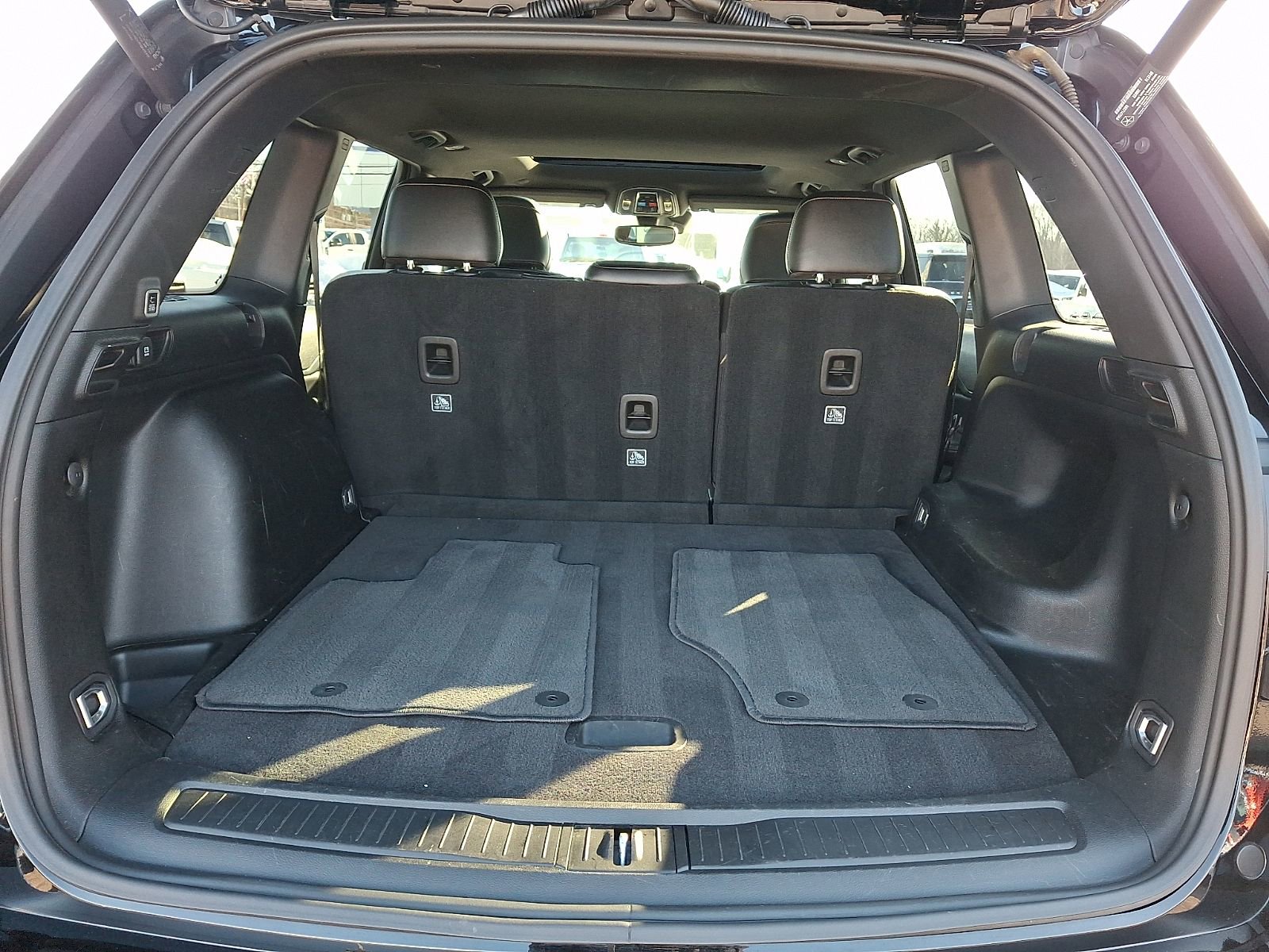 Used 2023 Jeep Grand Cherokee Altitude image 27