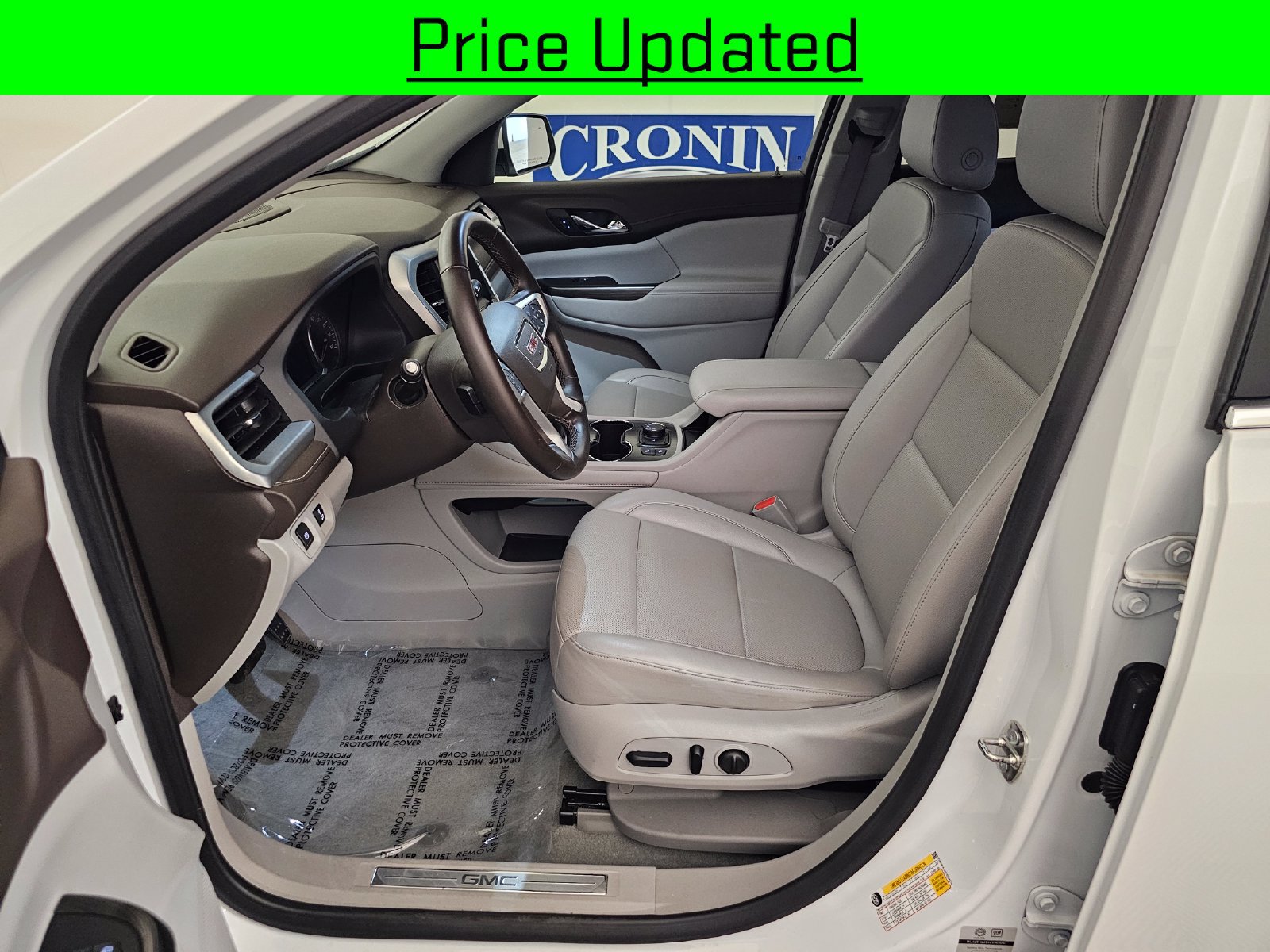 Used 2023 GMC Acadia SLT AWD/4WD image 5