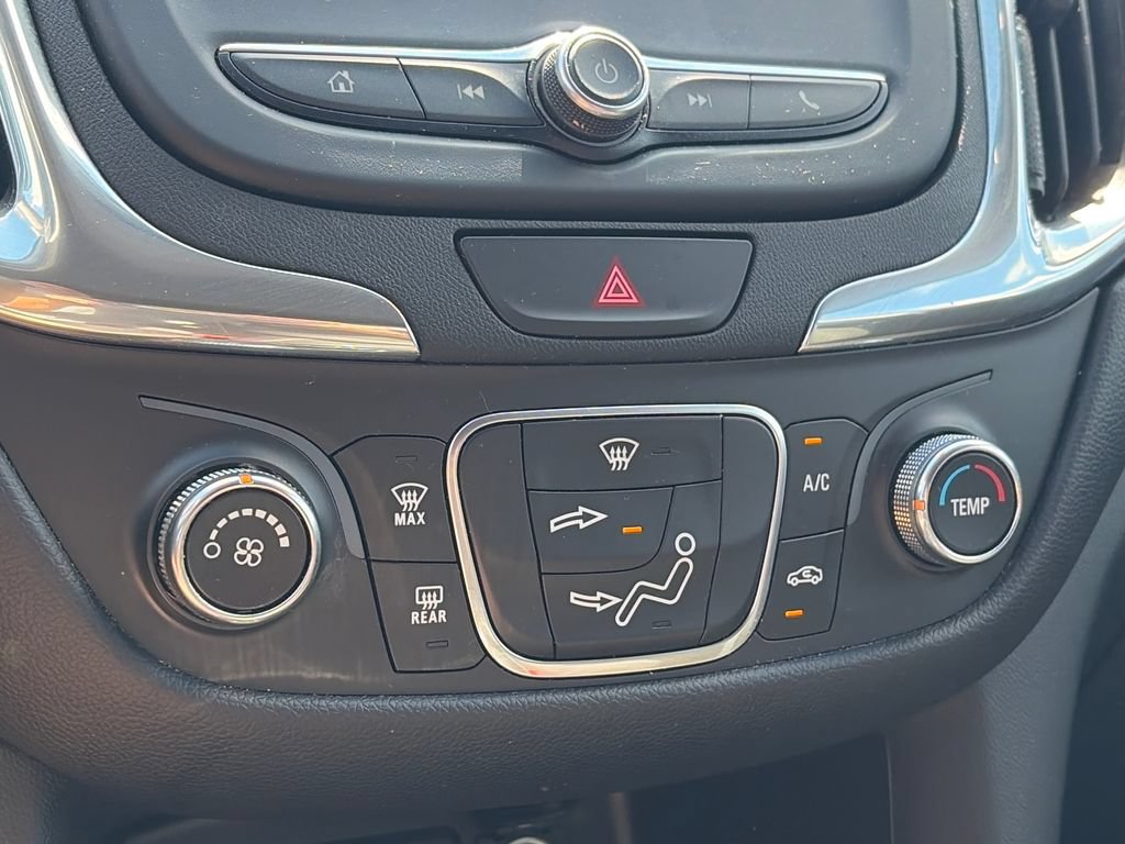 Used 2019 Chevrolet Equinox LT FWD image 21