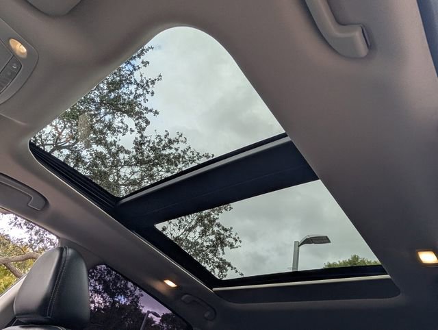 Used 2018 Nissan Murano Platinum w/ Cargo Package image 22