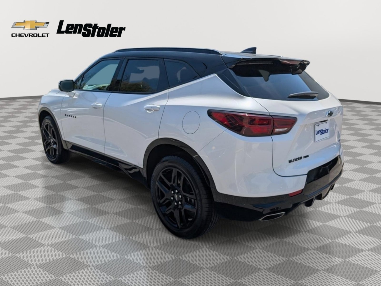 Used 2024 Chevrolet Blazer RS w/ Driver Confidence II Package image 3