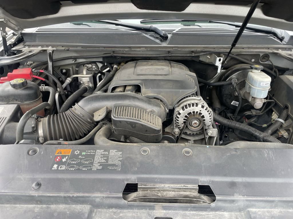 Used 2013 Chevrolet Tahoe LT AWD/4WD image 16