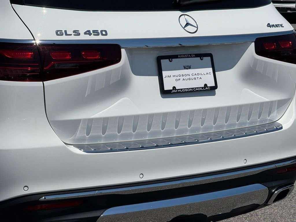 Used 2026 Mercedes-Benz GLS 450 4MATIC image 11