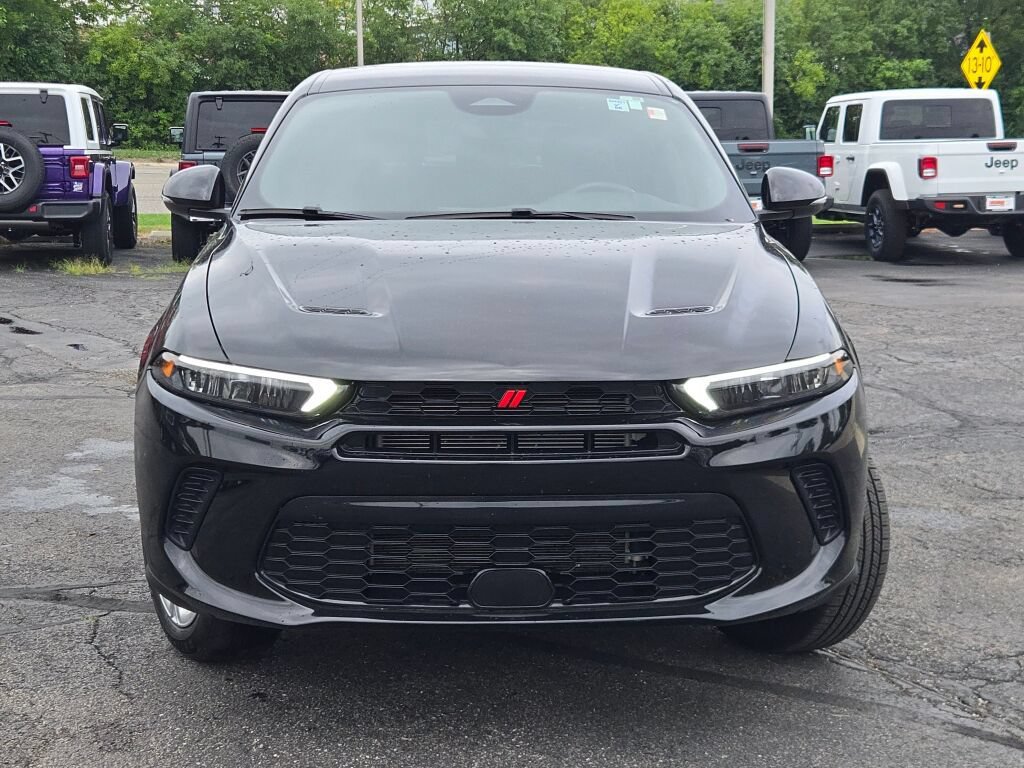 Used 2024 Dodge Hornet GT AWD/4WD image 12