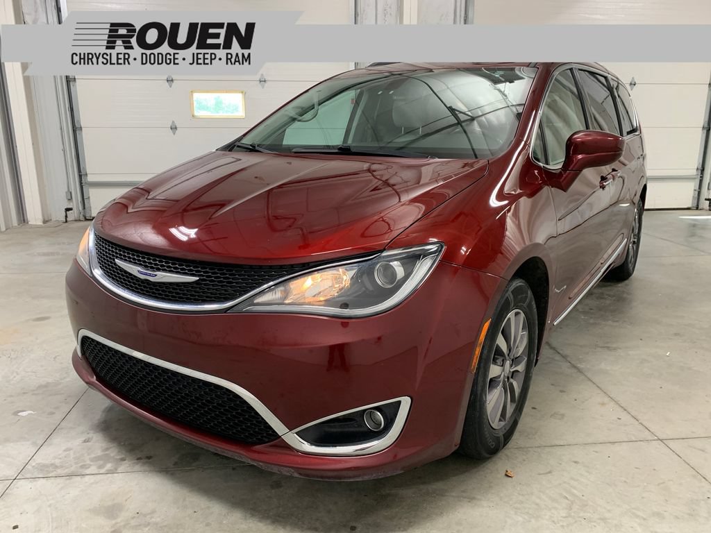 Used 2019 Chrysler Pacifica Touring-L Plus FWD 360° Tour