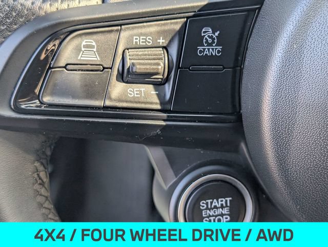 Used 2024 Alfa Romeo Giulia Ti AWD/4WD image 19