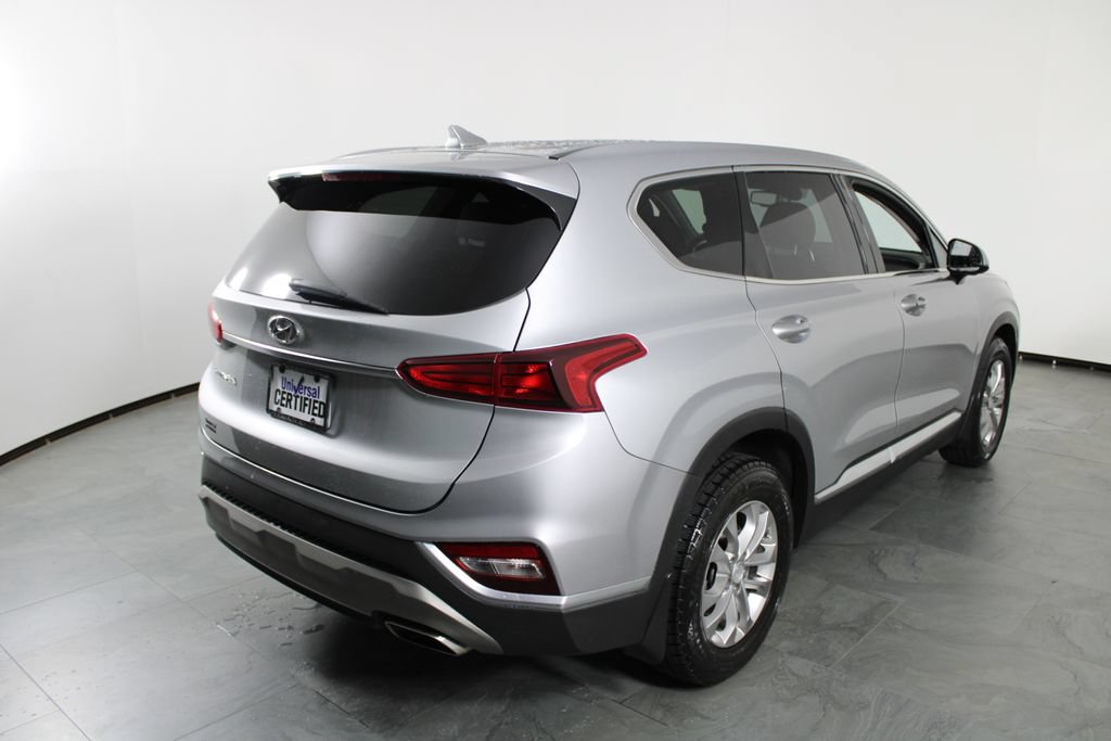 Used 2020 Hyundai Santa Fe SEL FWD image 3
