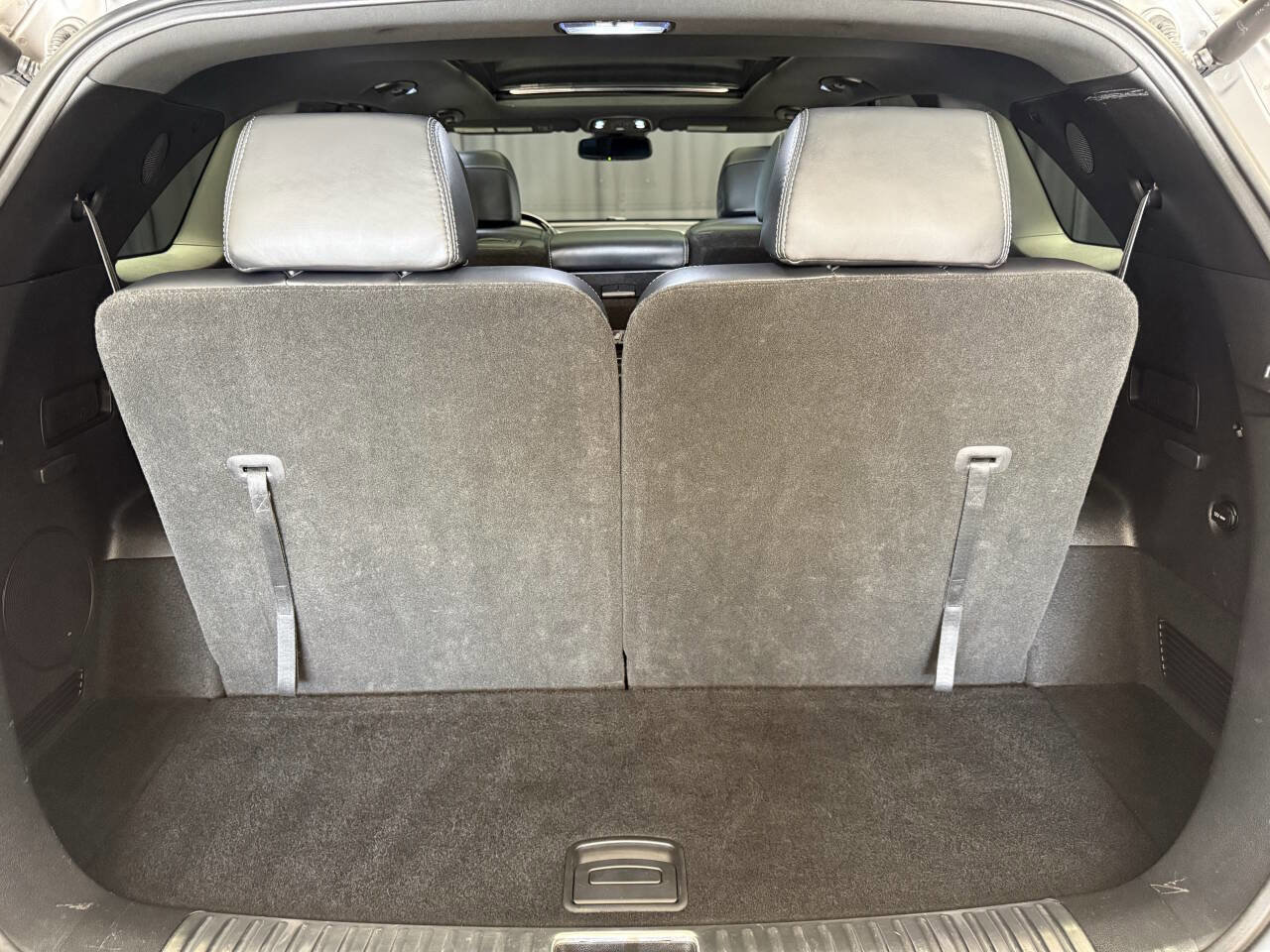 Used 2017 Kia Sorento SX image 26