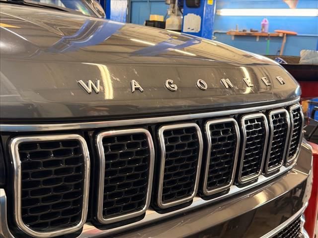 Used 2022 Jeep Wagoneer Series I w/ Premium Group I image 4