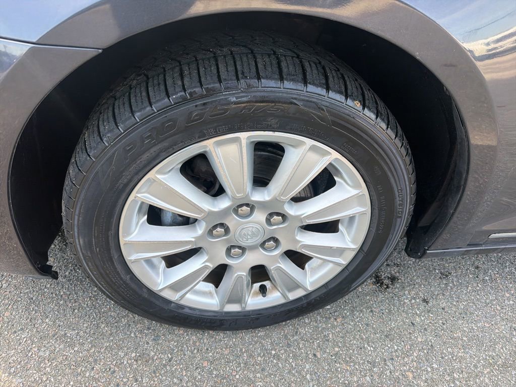 Used 2013 Buick LaCrosse Leather image 10
