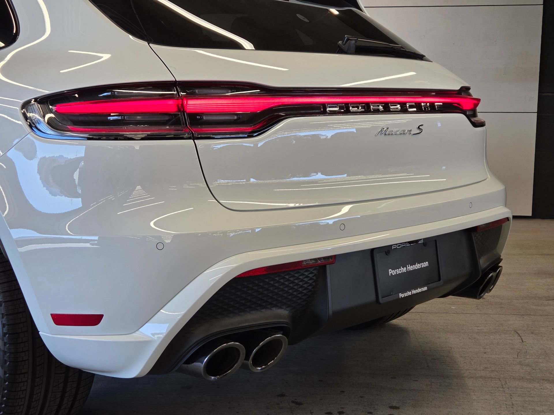 New 2026 Porsche Macan S AWD/4WD image 8