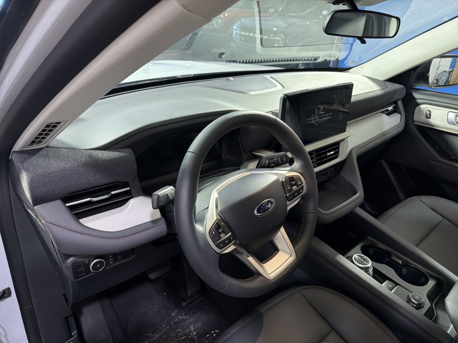 New 2026 Ford Explorer Active w/ Active Comfort Package AWD/4WD image 21
