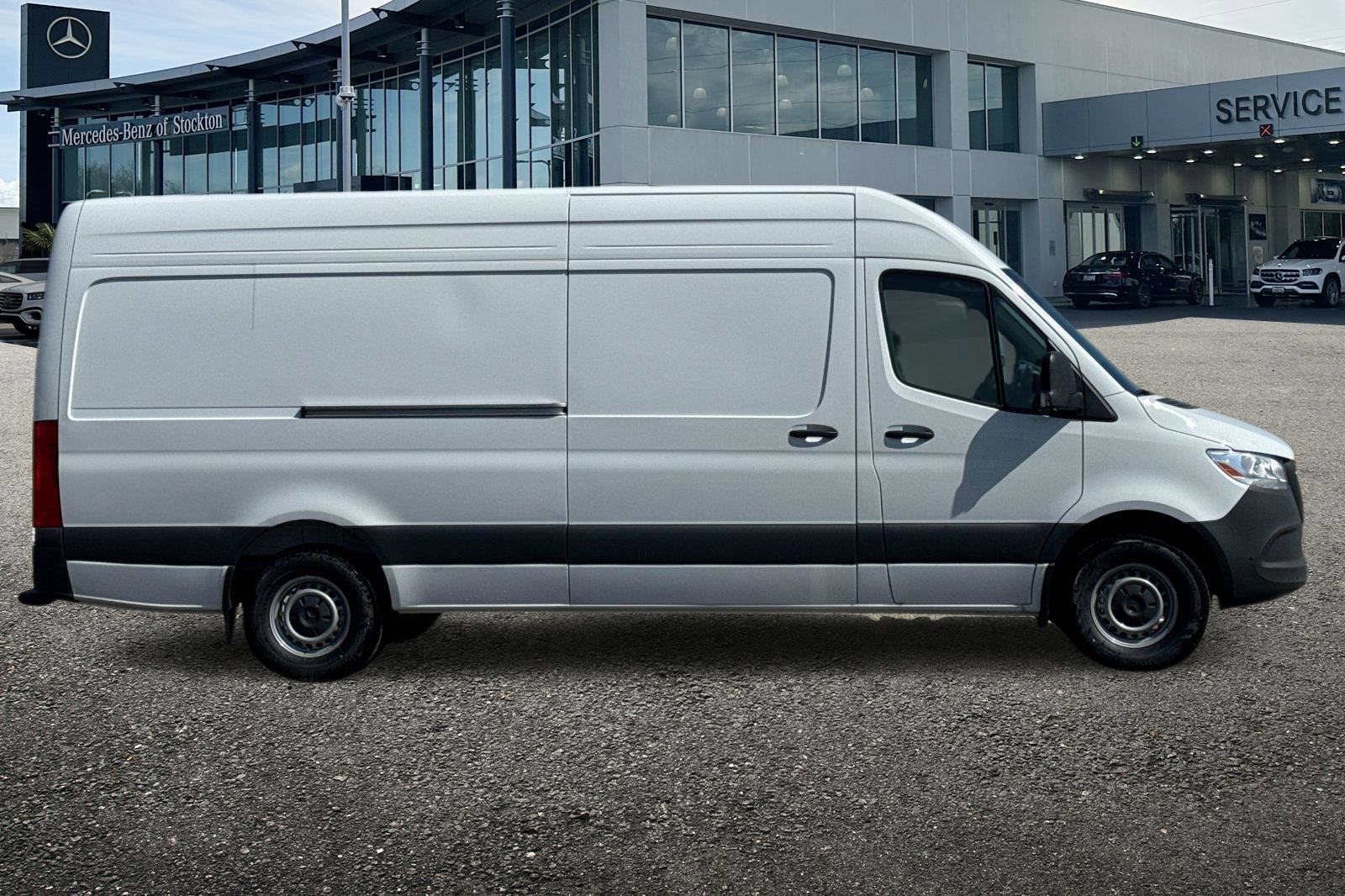 New 2026 Mercedes-Benz Sprinter 2500 image 3