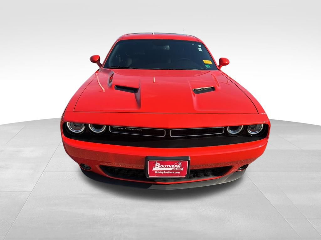 Used 2023 Dodge Challenger SXT w/ Plus Package image 2