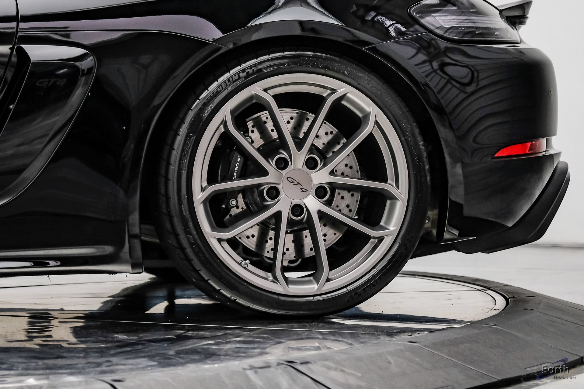 Used 2023 Porsche 718 Cayman GT4 RWD image 93