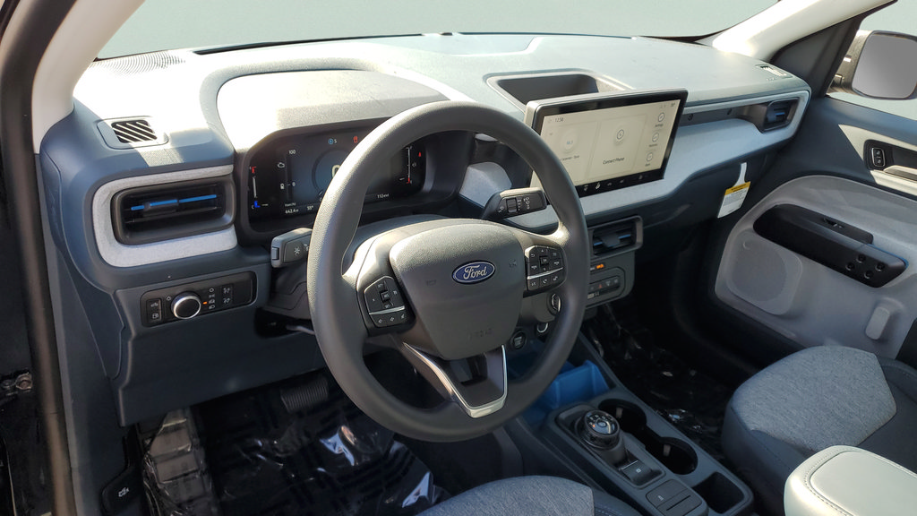 New 2025 Ford Maverick XLT w/ Equipment Group 301A AWD/4WD image 18