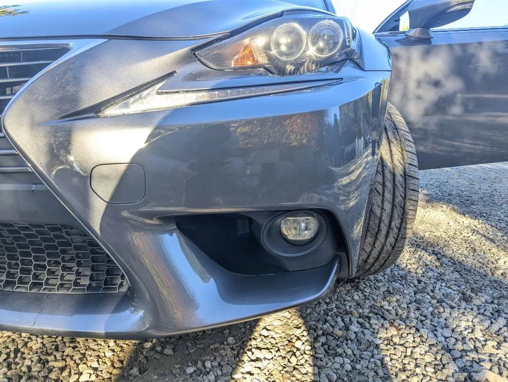 Used 2015 Lexus IS 350 AWD w/ Navigation System Package image 10