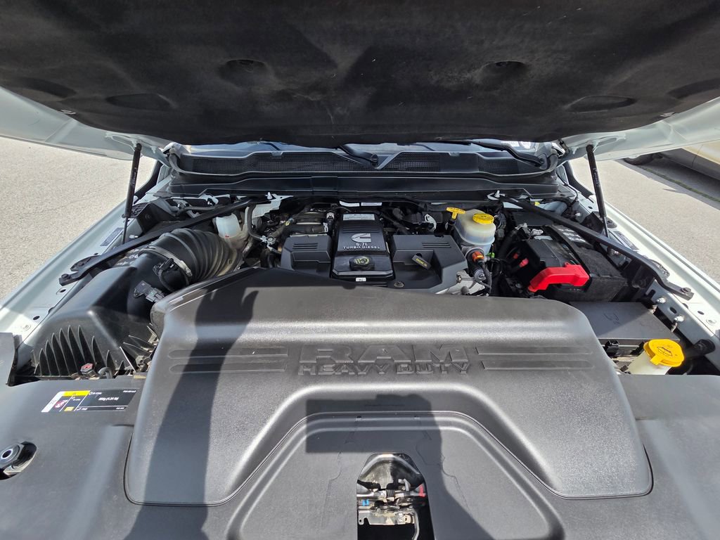 Used 2024 RAM 3500 SLT w/ Quick Order Package 2YG SLT AWD/4WD image 30
