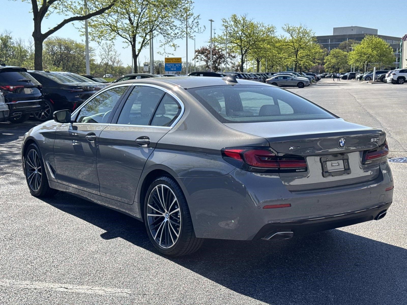 Used 2021 BMW 530i xDrive w/ Convenience Package AWD/4WD image 7