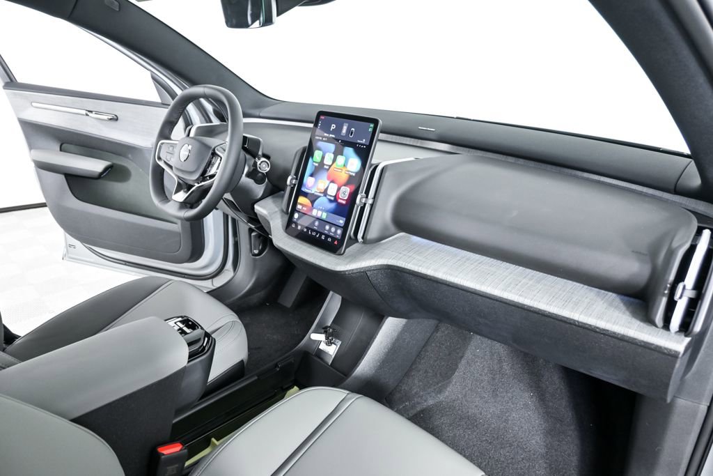 New 2026 Volvo EX30 Cross Country Ultra w/ Protection Package Premier image 23