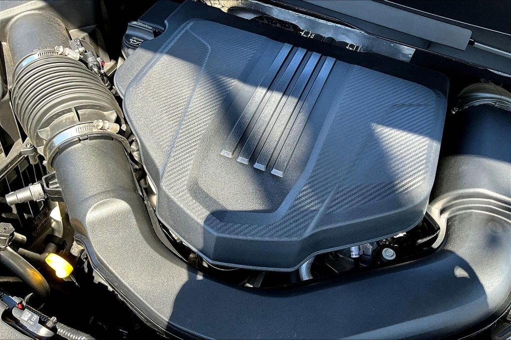 Used 2025 Chevrolet Traverse RS w/ LPO, Floor Liner Package image 32