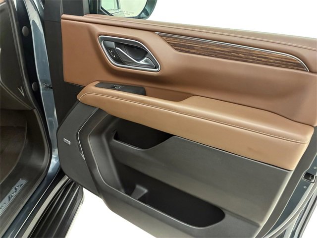Used 2021 Chevrolet Tahoe High Country image 15