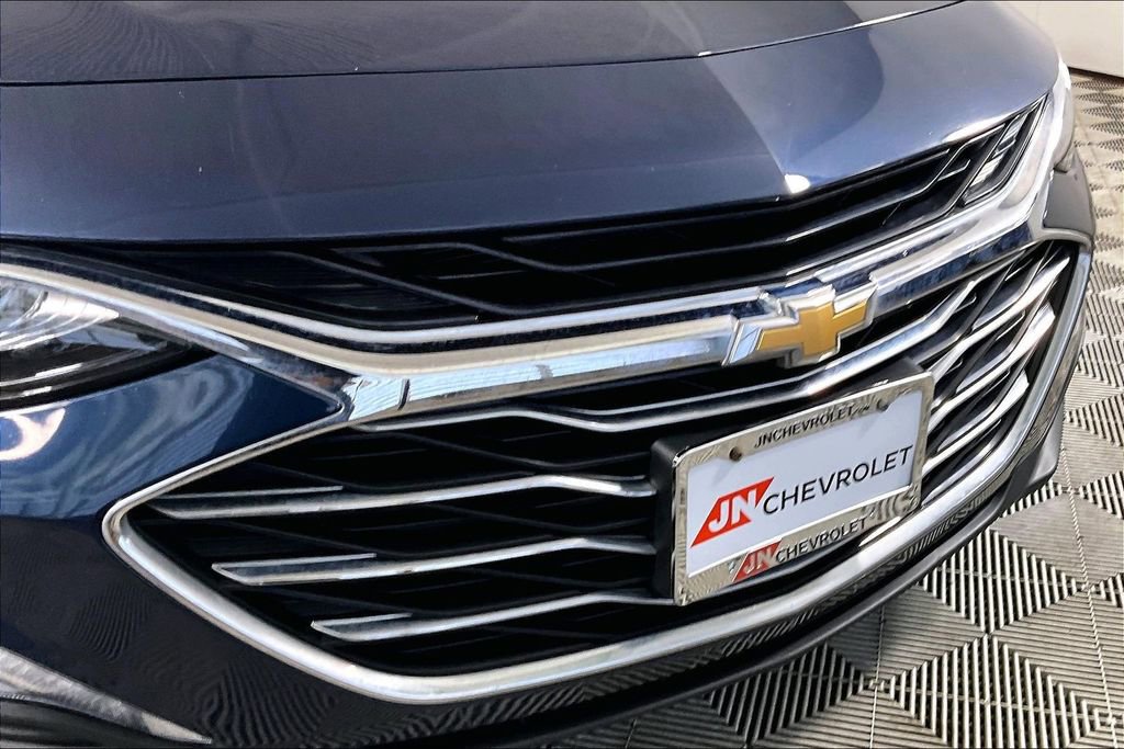 Used 2020 Chevrolet Malibu LT FWD image 29