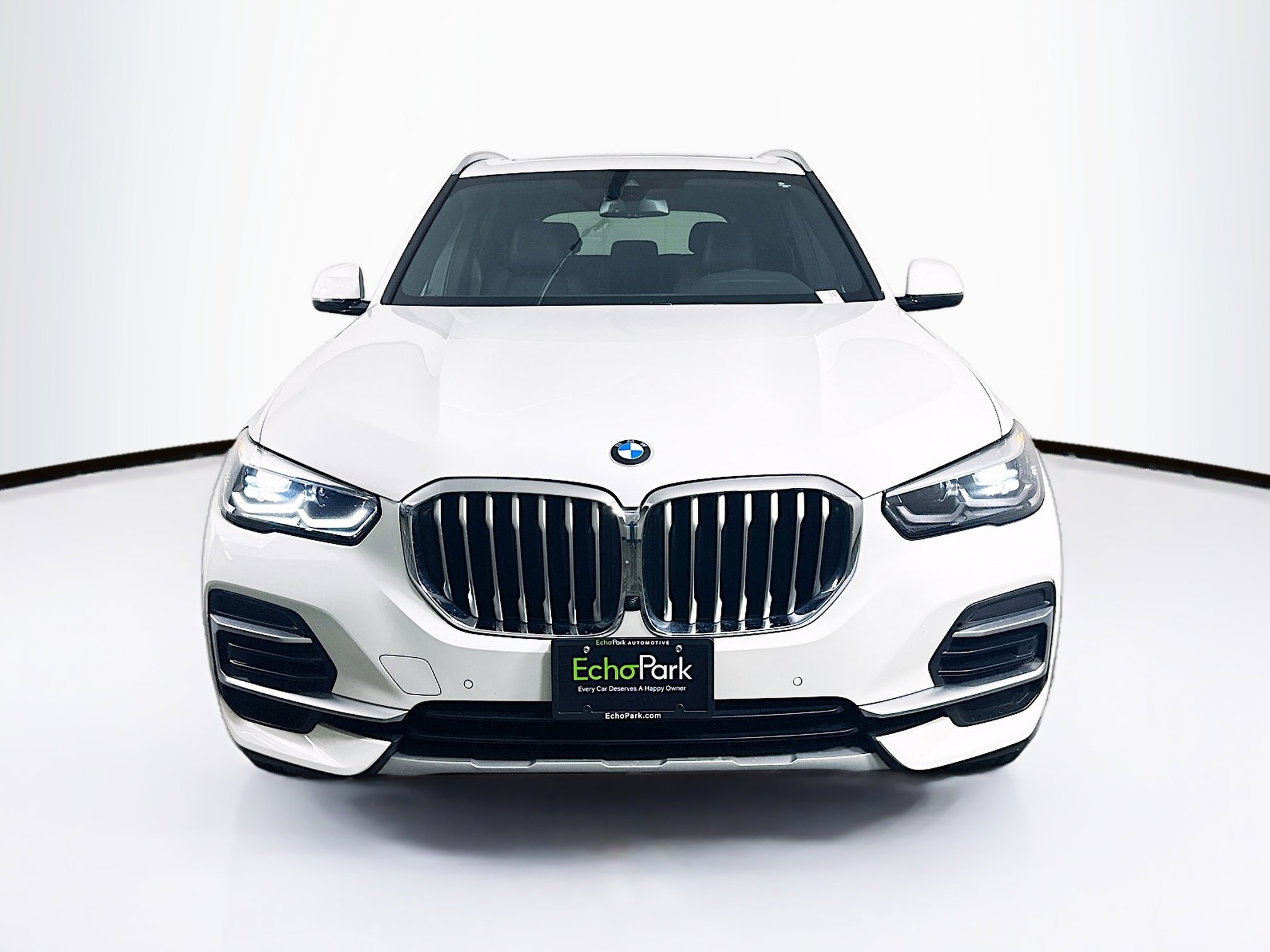 Used 2023 BMW X5 sDrive40i w/ Parking Assistance Package image 2