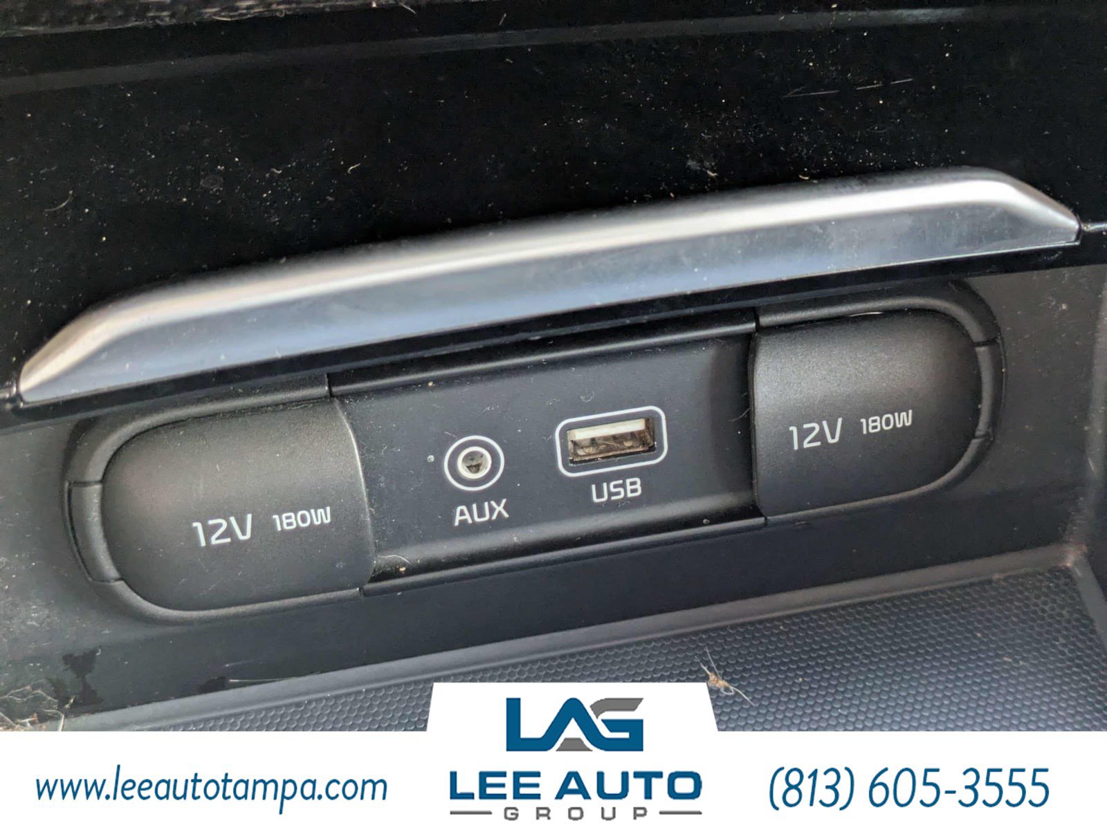 Used 2017 Kia Cadenza Premium w/ Luxury Package FWD image 20