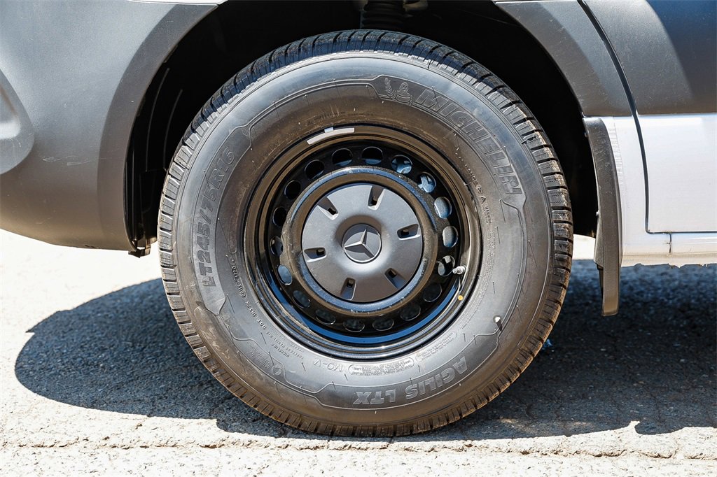 New 2025 Mercedes-Benz Sprinter 2500 image 9