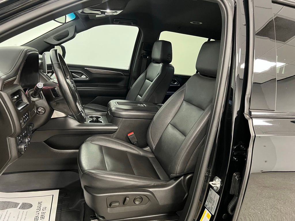 Used 2023 Chevrolet Tahoe Z71 w/ Z71 Off-Road Package AWD/4WD image 24