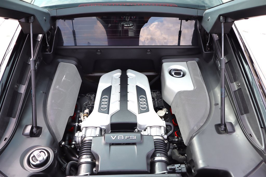 Used 2010 Audi R8 V8 AWD/4WD image 46