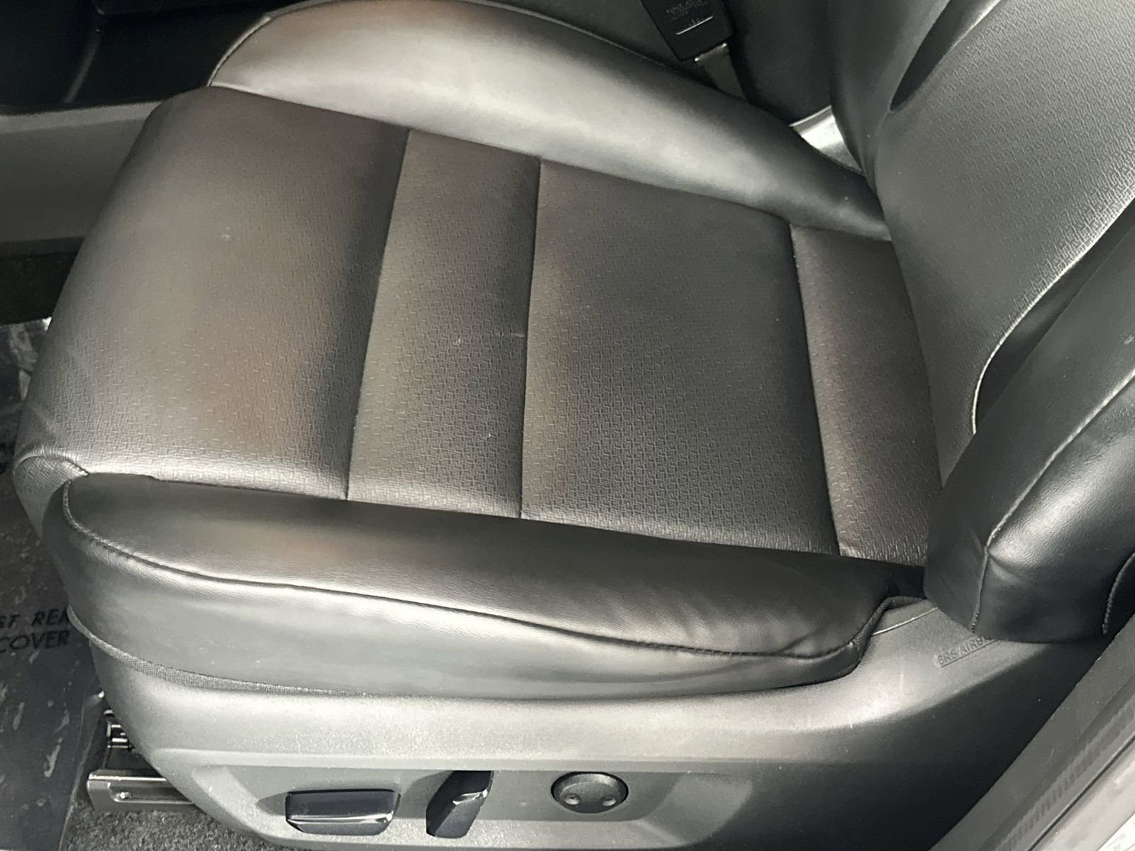 Used 2021 Nissan Rogue SV w/ Premium Package image 12