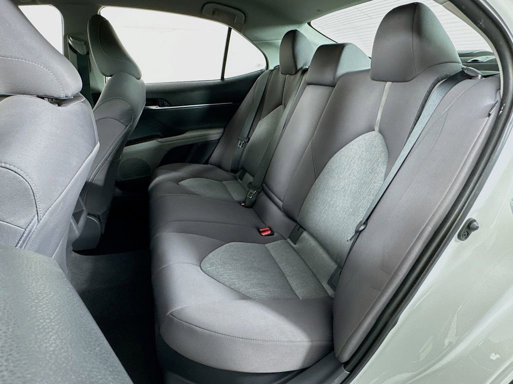 Certified 2021 Toyota Camry LE image 18