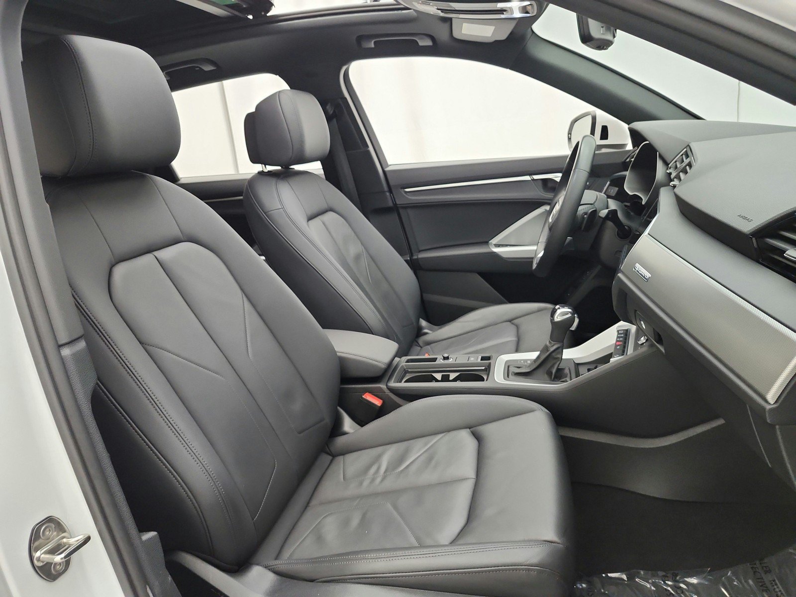 Used 2024 Audi Q3 2.0T Premium AWD/4WD image 20
