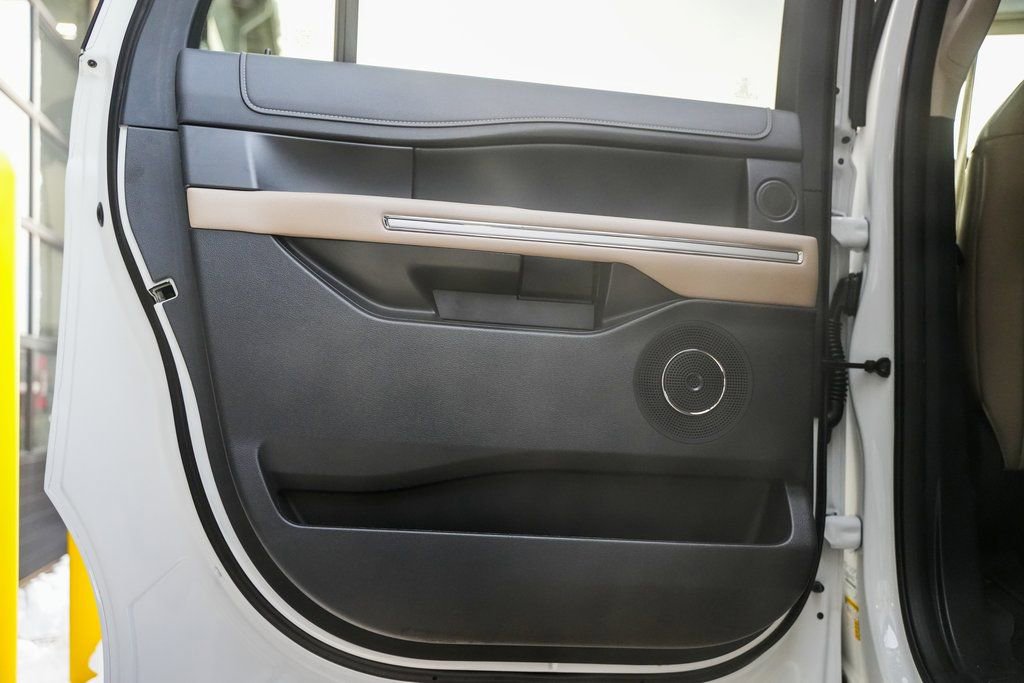 Used 2024 Ford Expedition Max Limited image 49