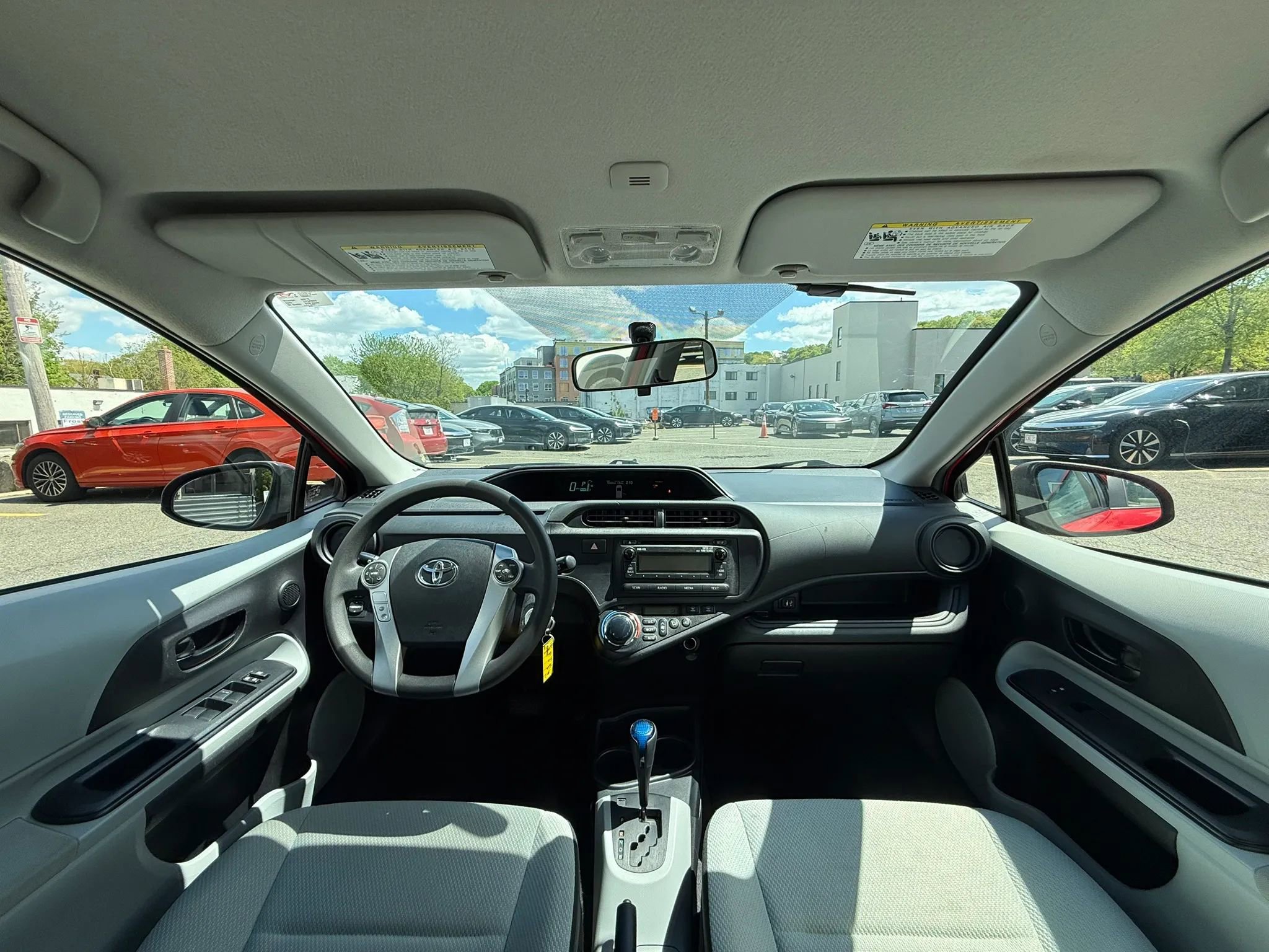 Used 2012 Toyota Prius C One FWD image 17