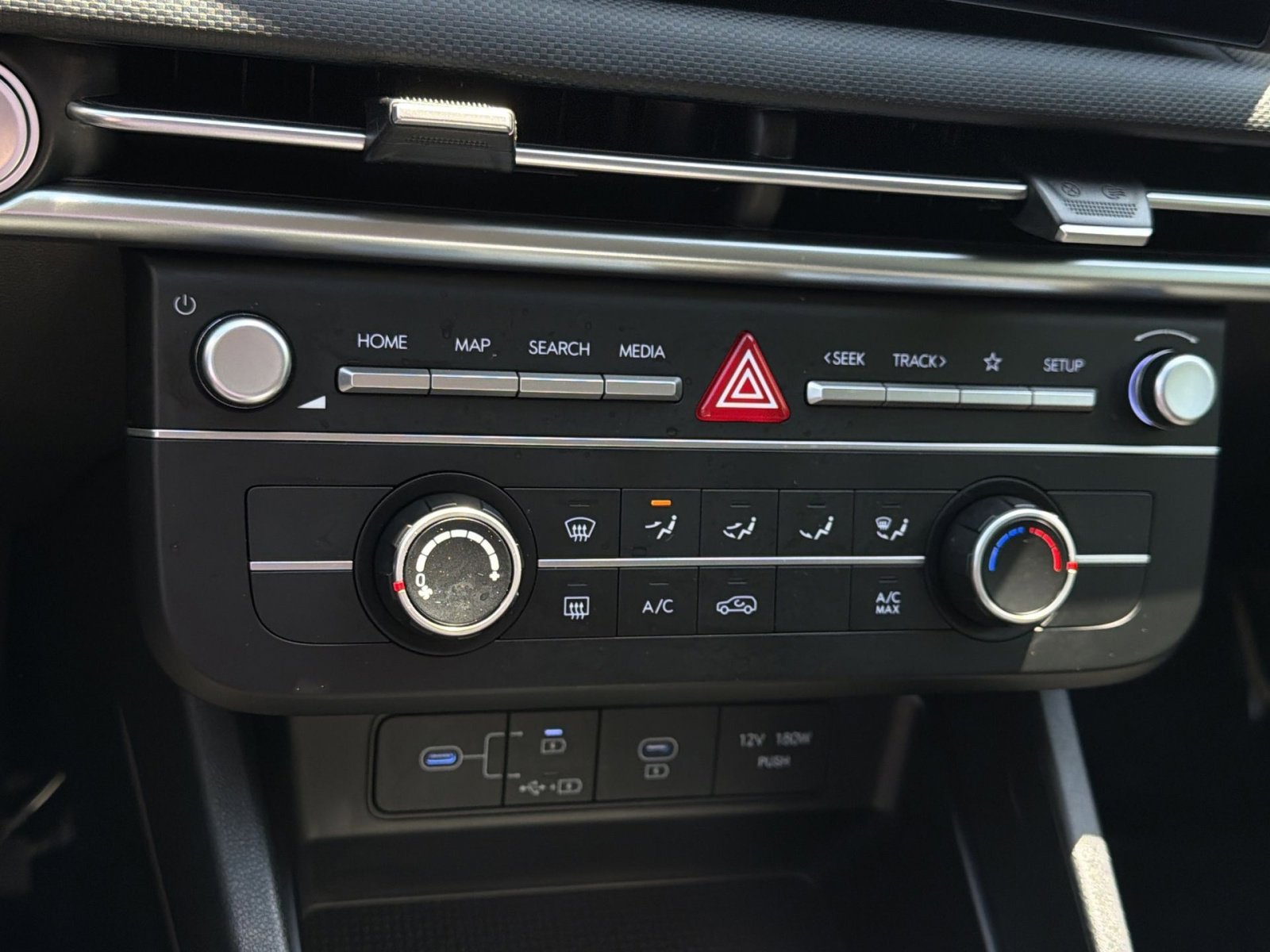 Certified 2025 Hyundai Tucson SE FWD image 21