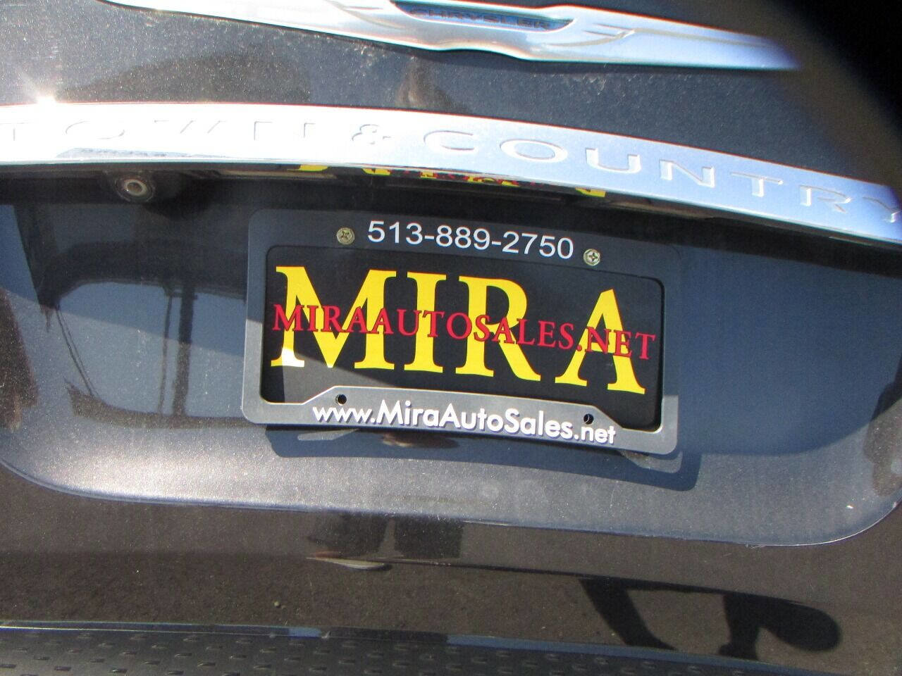 Used 2015 Chrysler Town & Country Touring image 39