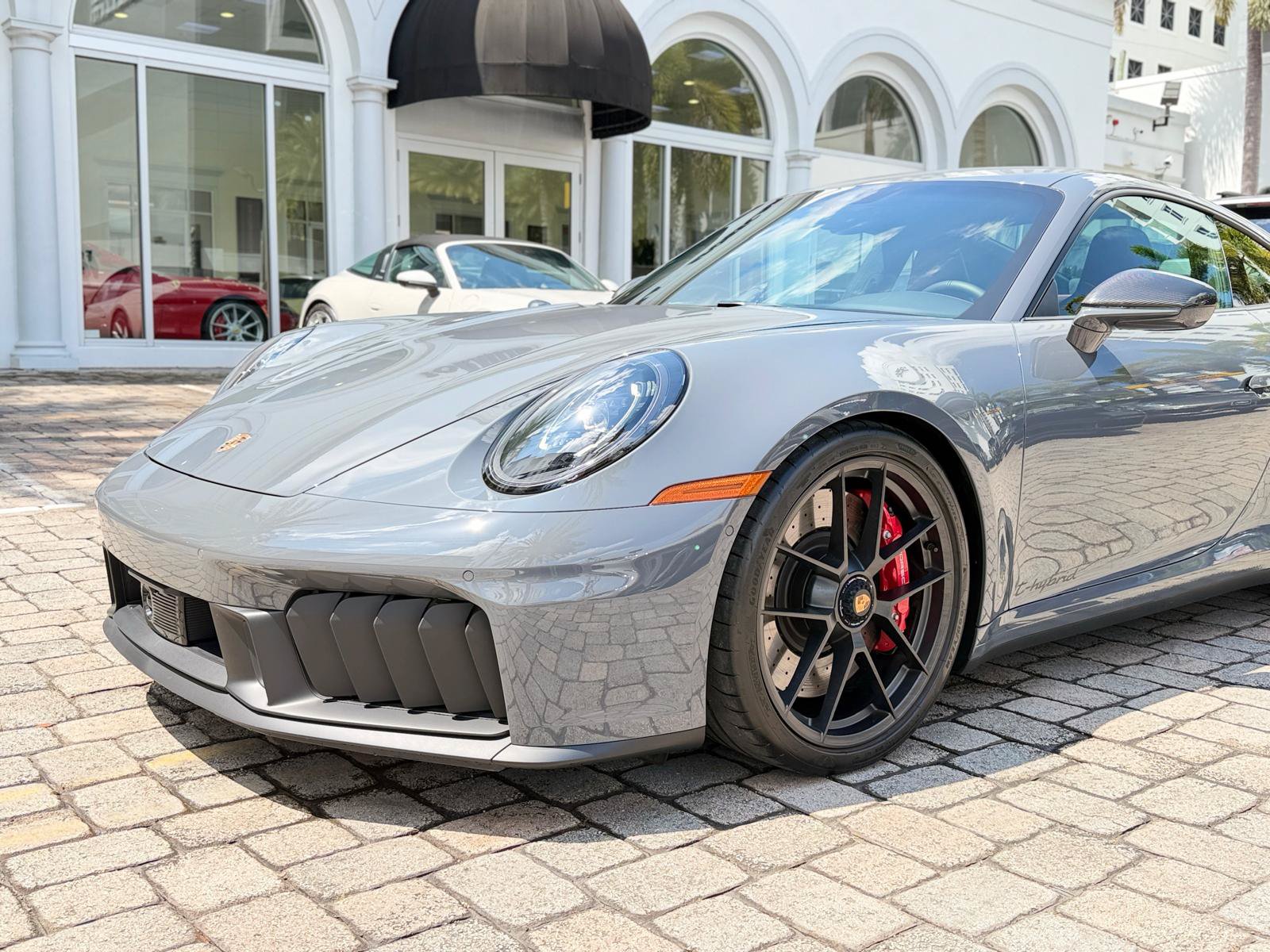 Used 2026 Porsche 911 Carrera 4 GTS AWD/4WD image 2