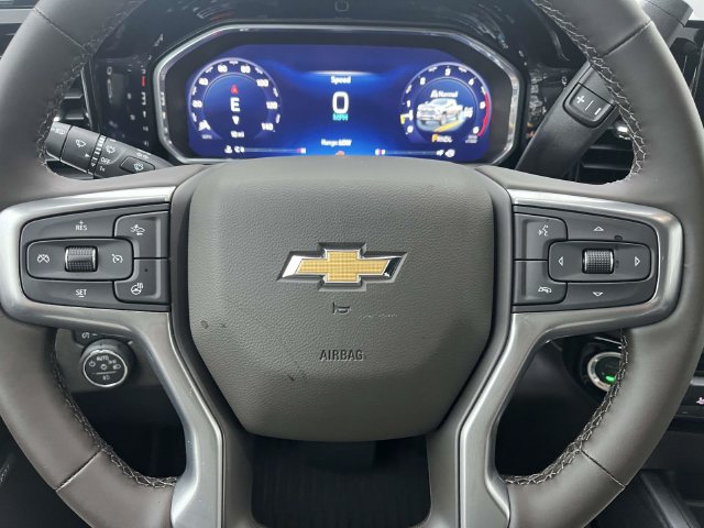 New 2026 Chevrolet Silverado 2500 LTZ w/ LTZ Premium Package AWD/4WD image 13