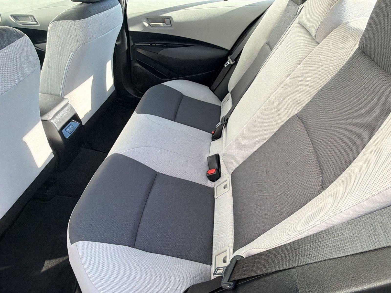 Used 2024 Toyota Corolla LE FWD image 15