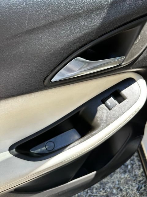 Used 2022 Buick Encore GX Select FWD image 16