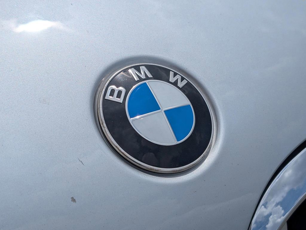 Used 2019 BMW X4 xDrive30i w/ Convenience Package image 9