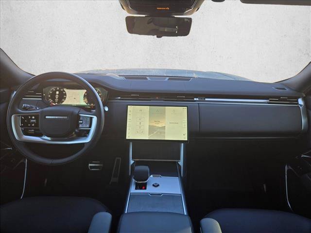 New 2026 Land Rover Range Rover Long Wheelbase SE AWD/4WD image 15