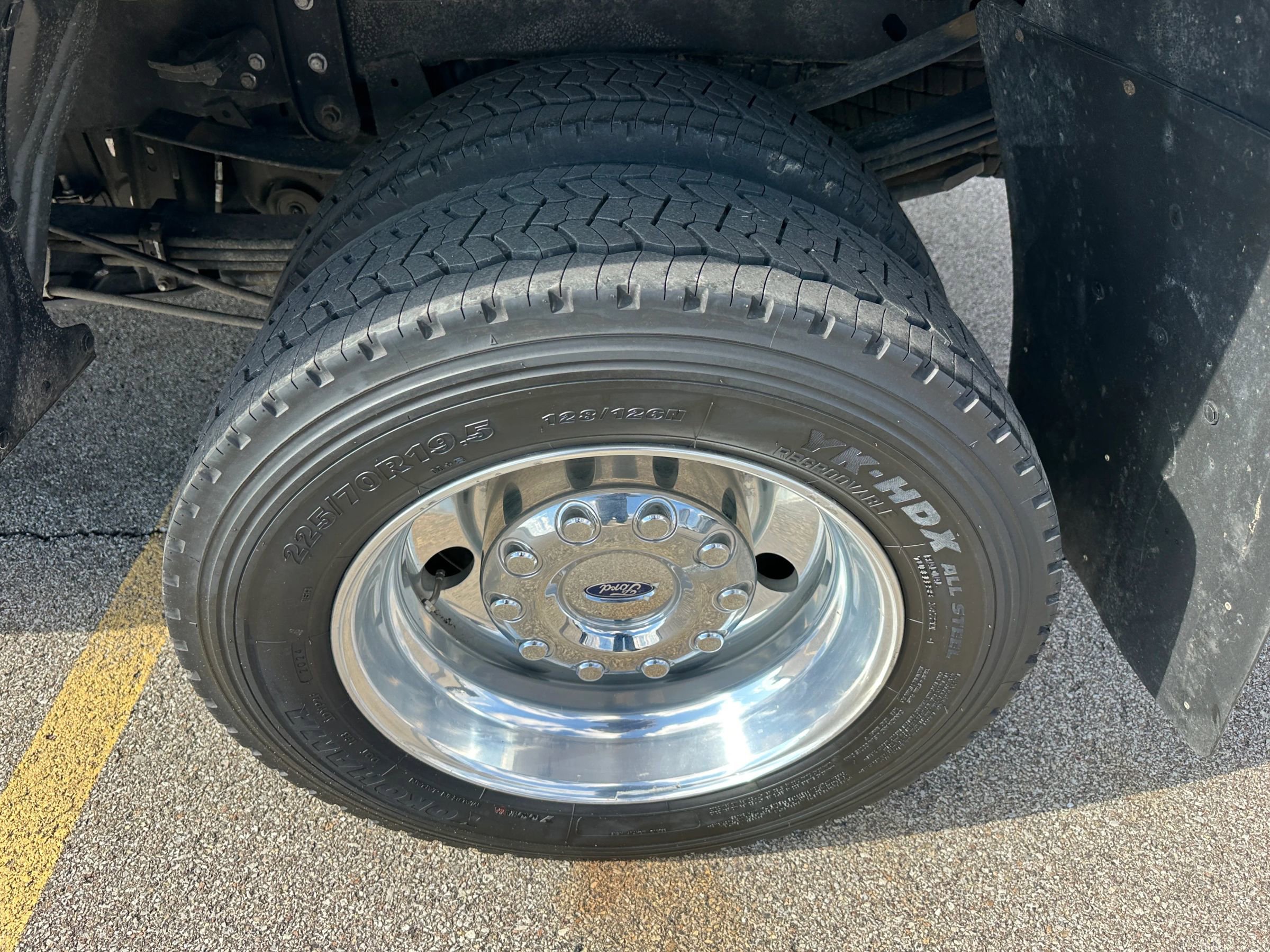 Used 2022 Ford F450 XLT w/ XLT Premium Package image 6